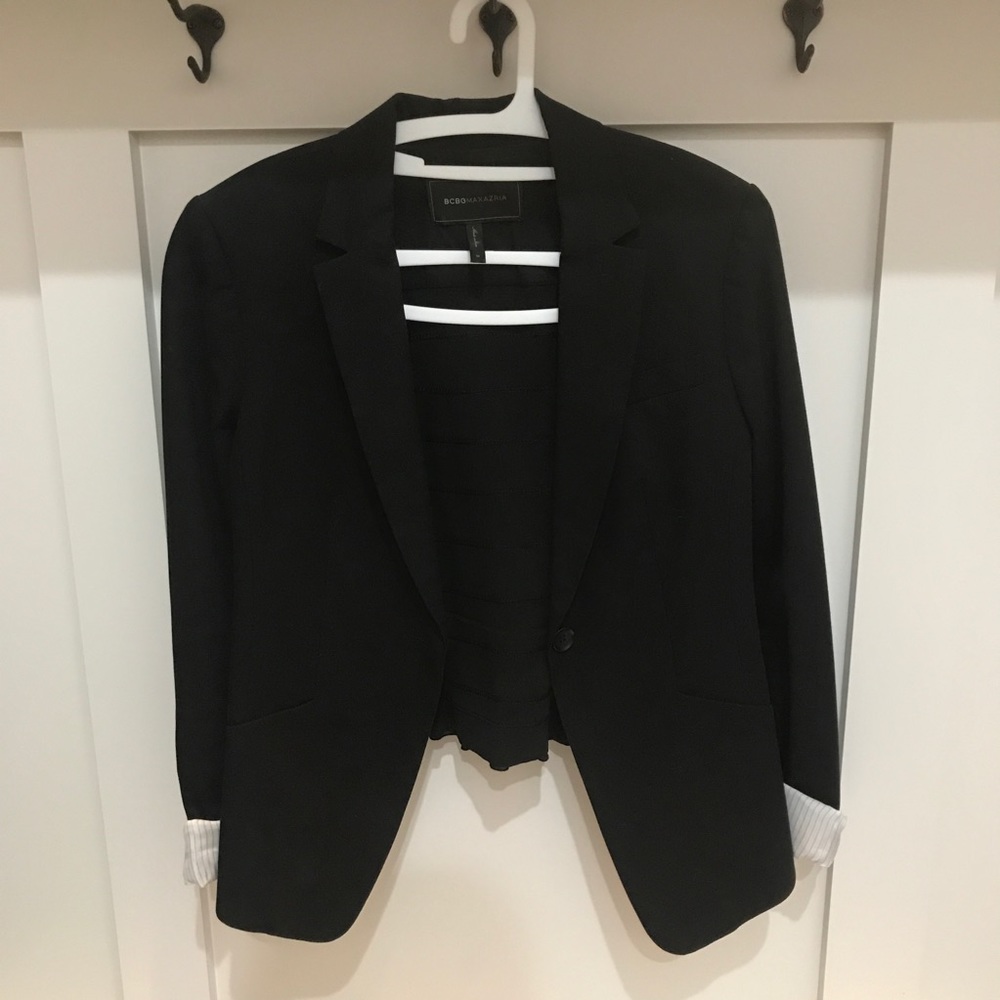 BCBG MAXAZRIA Blazer